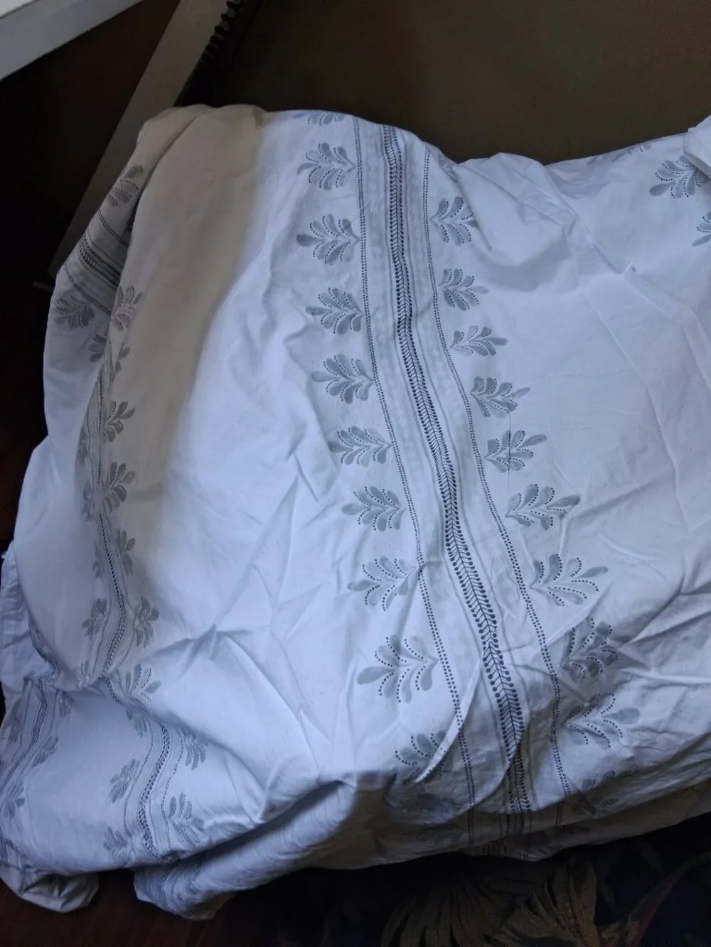 Boll & Branch White with Grey Accents KING/Cal.K Duvet Cover 3 PCS Set. FLAW